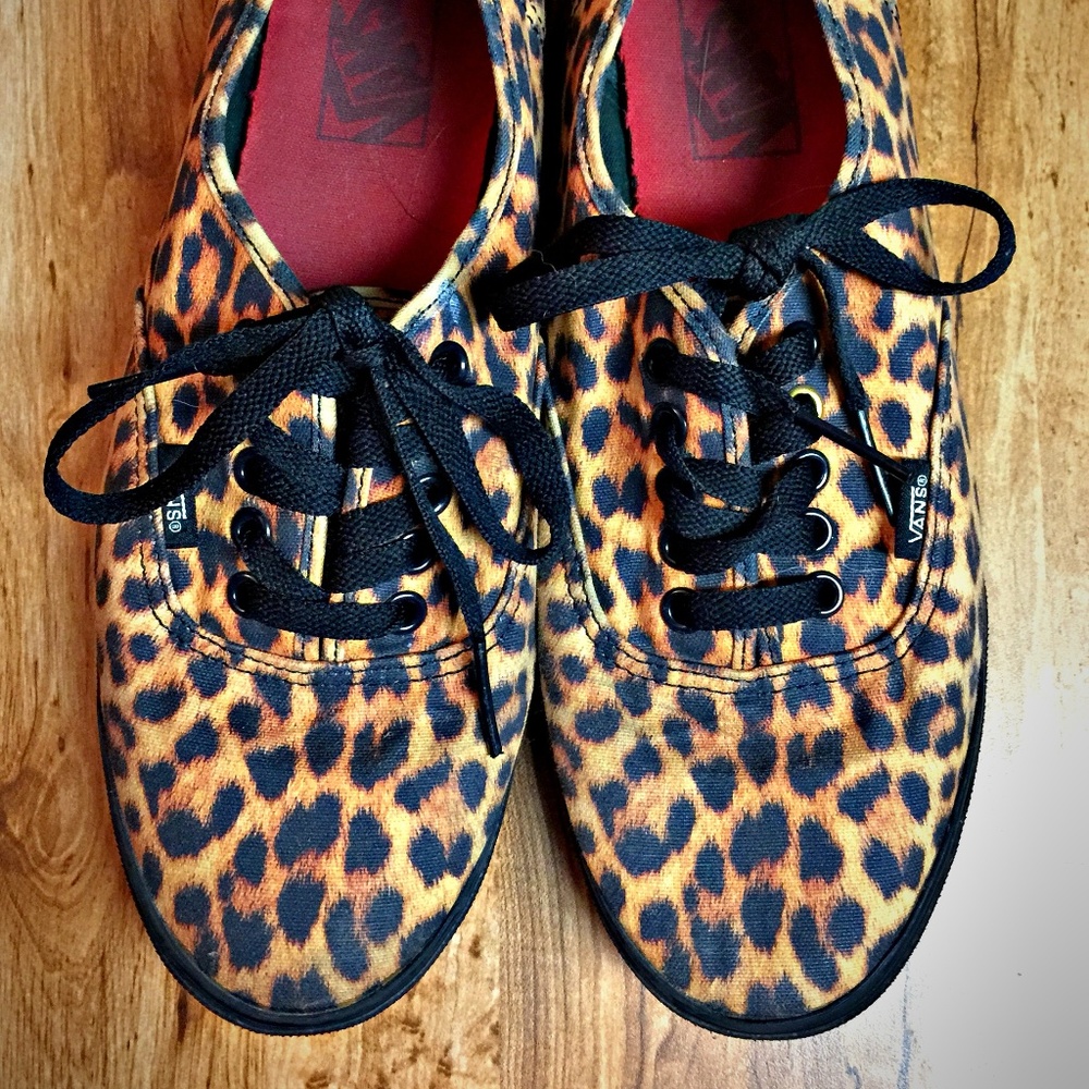 Unisex Vans Off the Wall Leopard Print Shoes